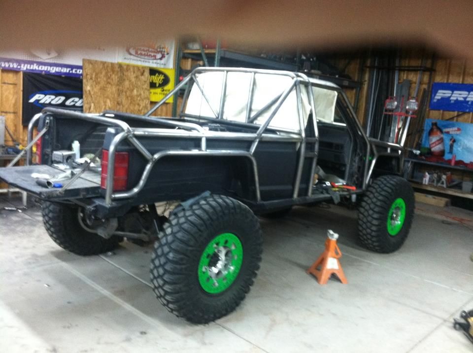 jeep comanche rock crawler