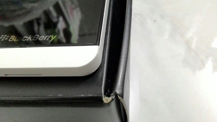 Blackberry Z10 Chính hãng New 99% - 3,6tr - 3