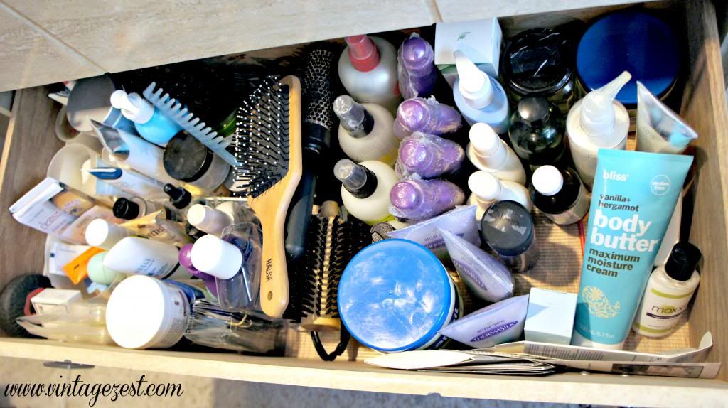 Organizing my Bathroom Drawer for Spring Cleaning! on Diane's Vintage Zest!