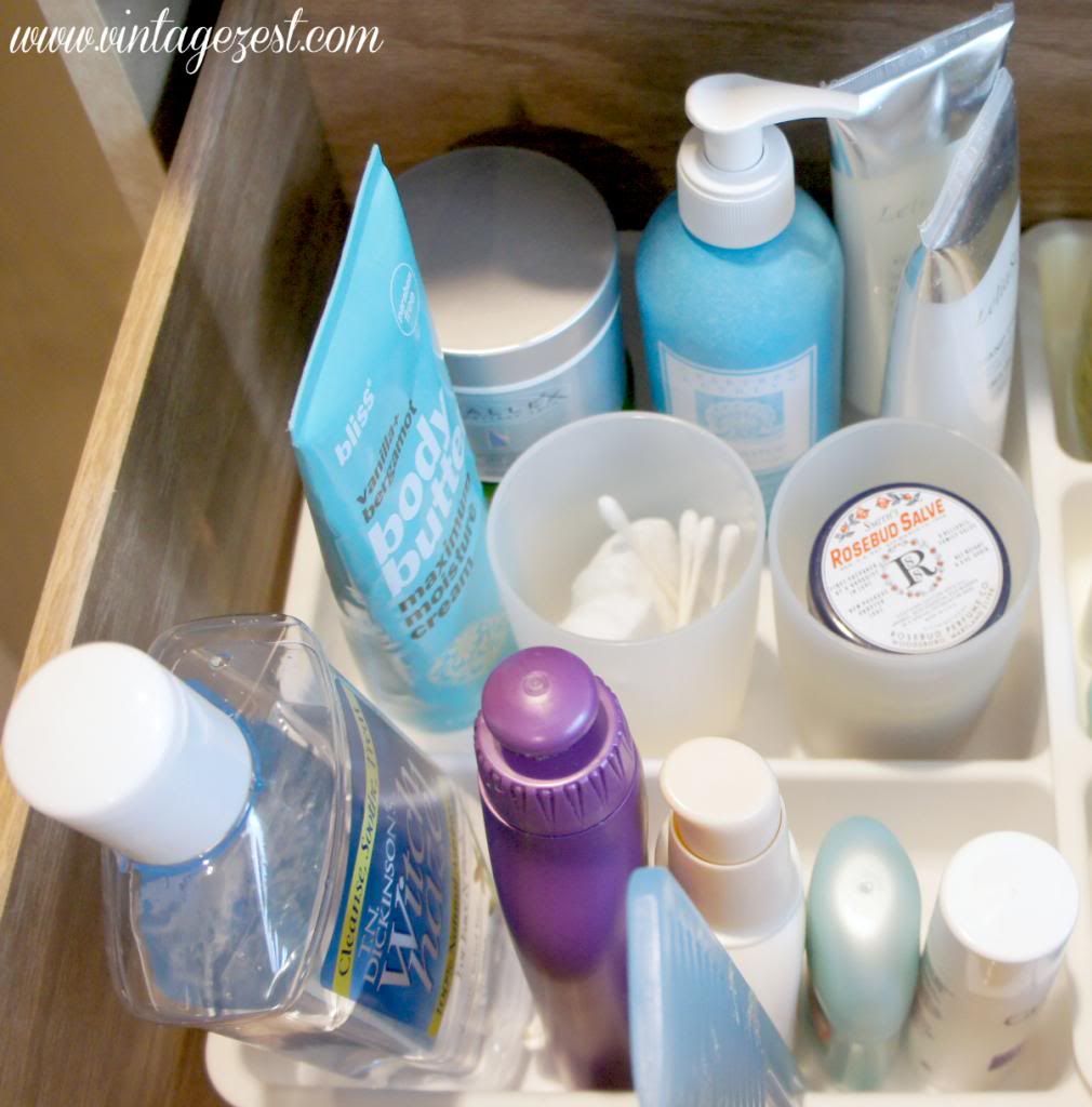 Organizing my Bathroom Drawer for Spring Cleaning! on Diane's Vintage Zest!