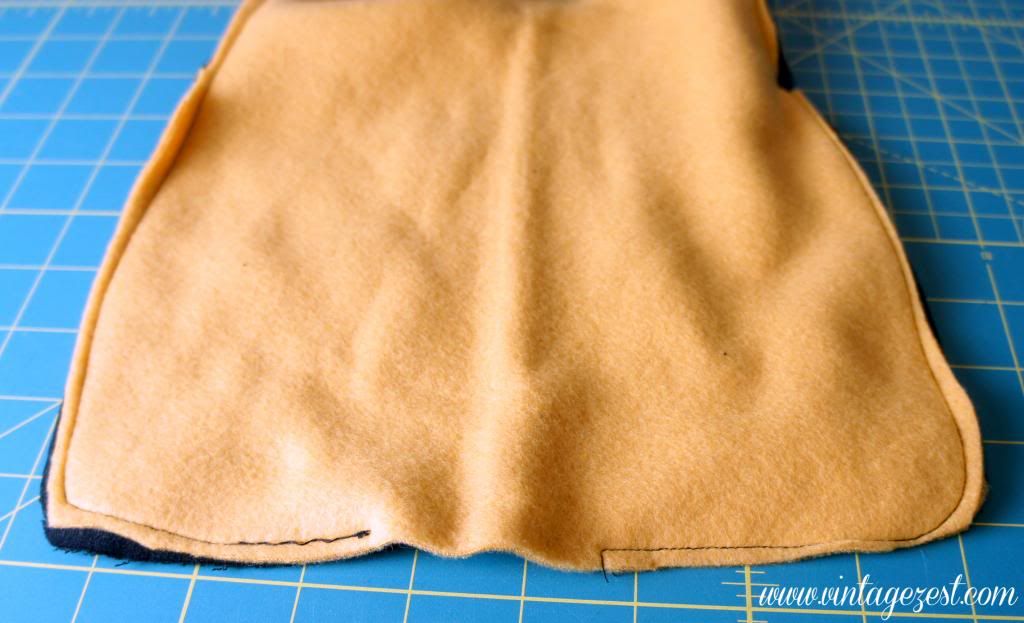 How to: Turn a T-Shirt into a Baby Bib! on Diane's Vintage Zest!