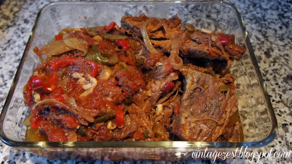 Slow Cooker Ropa Vieja on Diane's Vintage Zest!  #recipe #cuban #beef #slowcooker