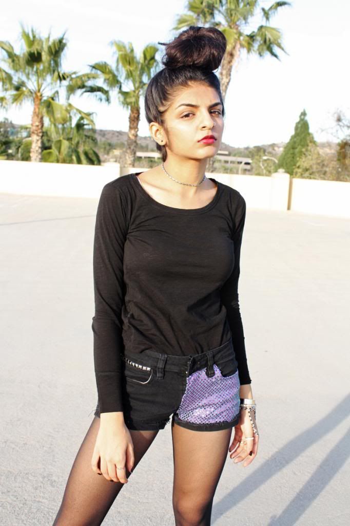 fashion,fashion blogger, slit, stripes, top knot, bun, california, boots, night casual, street style, fashion blog, outfit of the day, thrift, DIY