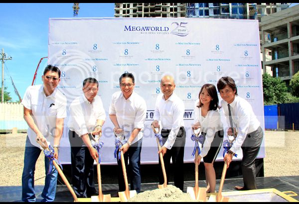 Megaworld tops off 8 Newton Boulevard