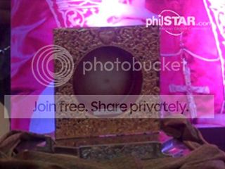 WATCH: Canonized popes' relics displayed in Eastwood