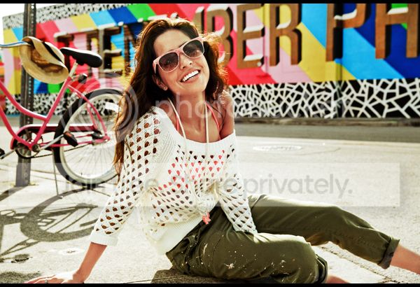American Eagle soars with colorful streetwear