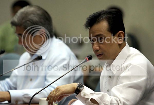 Senate bill raises salaries of president, lawmakers to curb corruption